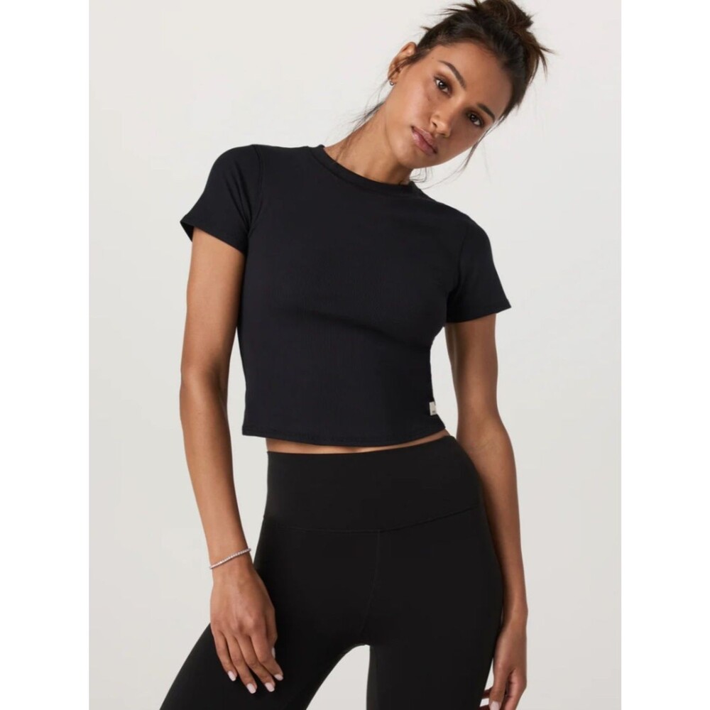 Vuori Pose Fitted Tee Size XS Modal Rib Knit Slim Crop Athleisure Black